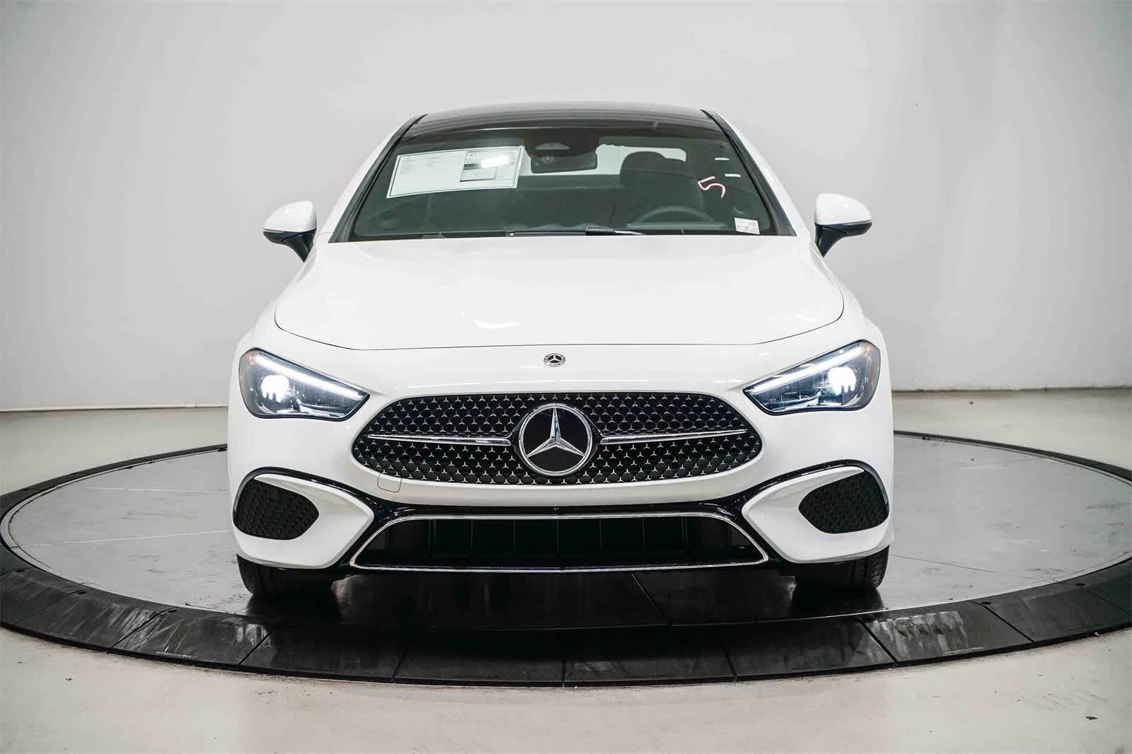 Thumbnail: 2026 Mercedes-Benz CLE - 6