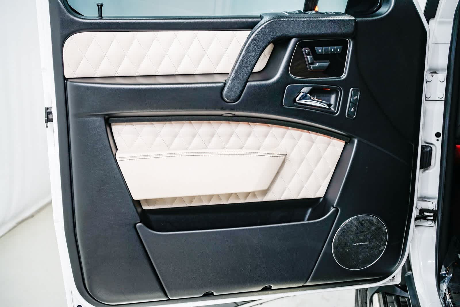 Thumbnail: 2017 Mercedes-Benz G-Class - 17