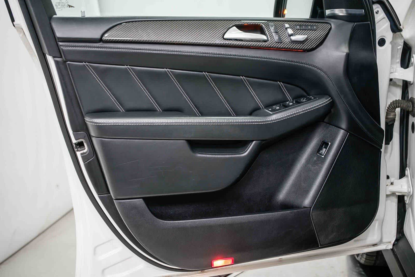 Thumbnail: 2017 Mercedes-Benz GL-Class - 18