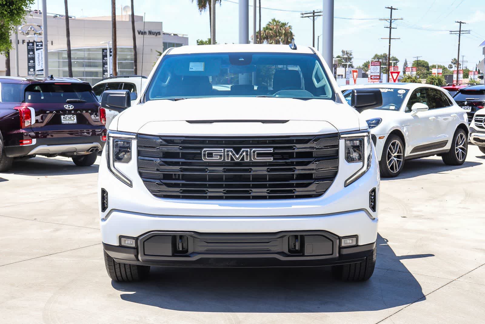 Thumbnail: 2024 GMC Sierra 1500 - 5