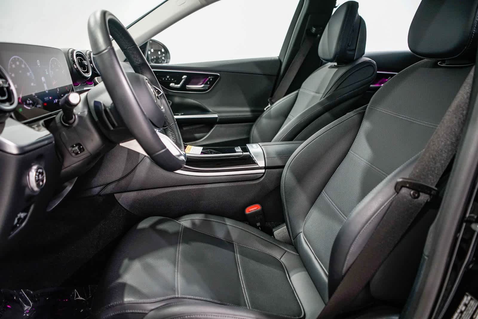 Thumbnail: 2025 Mercedes-Benz C-Class - 17