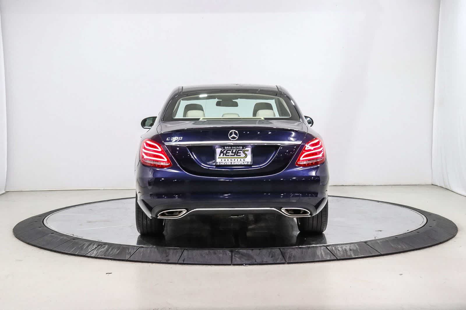 Thumbnail: 2017 Mercedes-Benz C-Class - 2