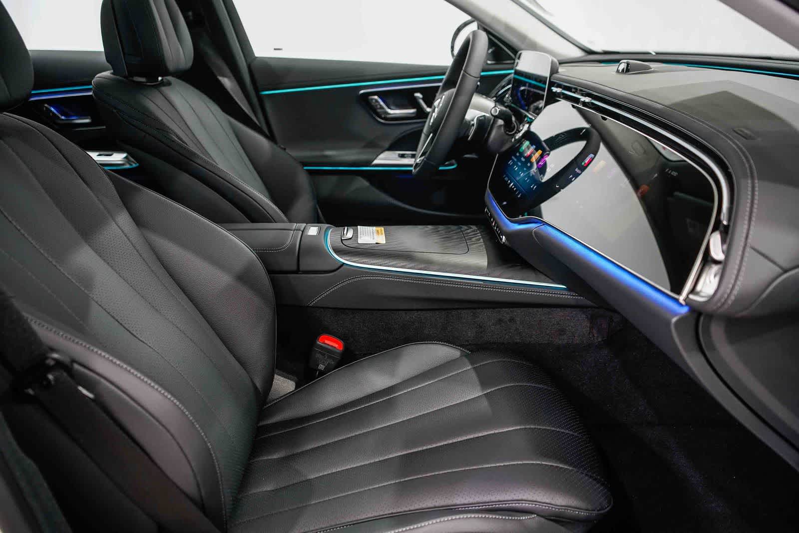 Thumbnail: 2026 Mercedes-Benz E-Class - 17