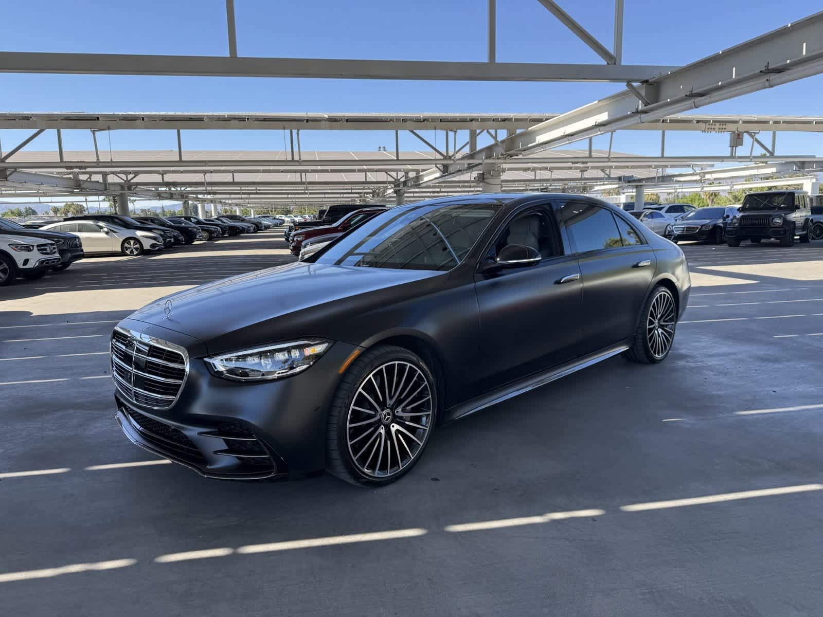 Thumbnail: 2023 Mercedes-Benz S-Class - 1