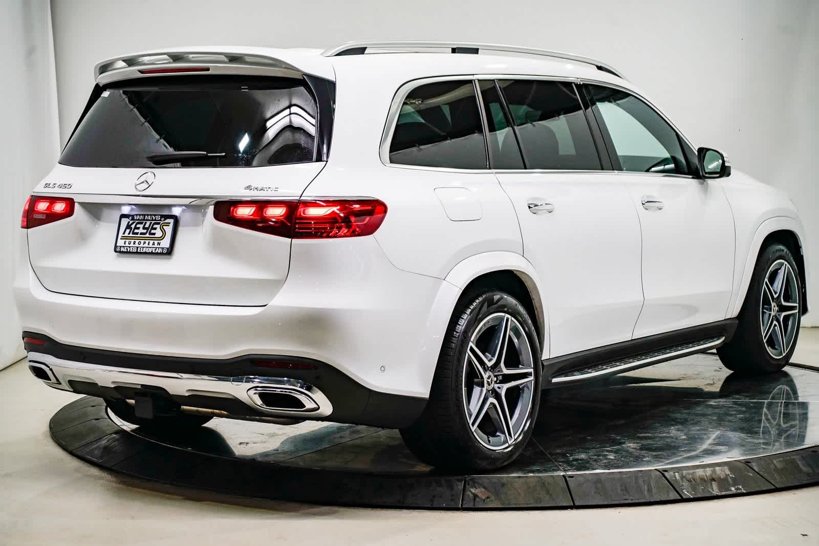 Thumbnail: 2025 Mercedes-Benz GLS - 4