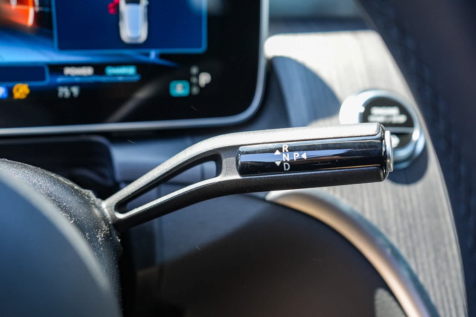 Thumbnail: 2025 Mercedes-Benz GLC - 26