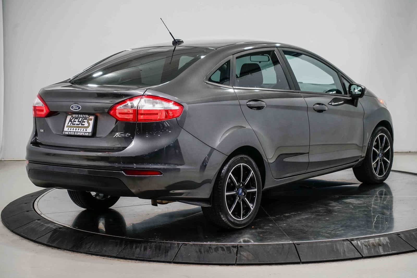 Thumbnail: 2017 Ford Fiesta - 4