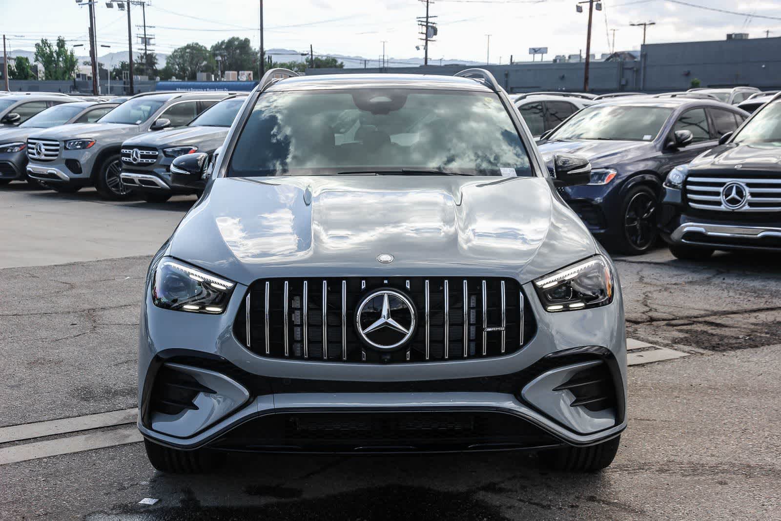 Thumbnail: 2026 Mercedes-Benz GLE - 2