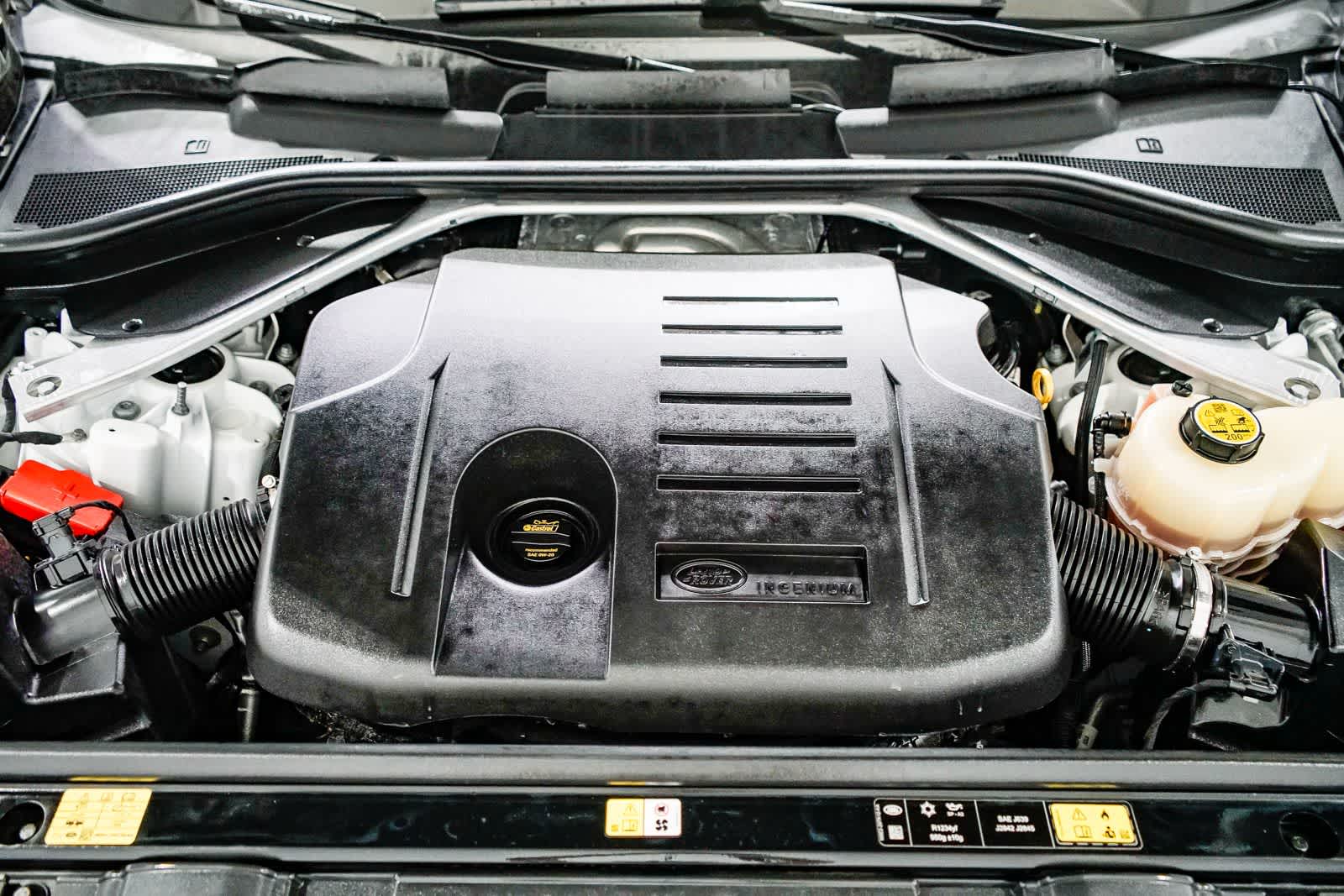 Thumbnail: 2024 Land Rover Range Rover - 28