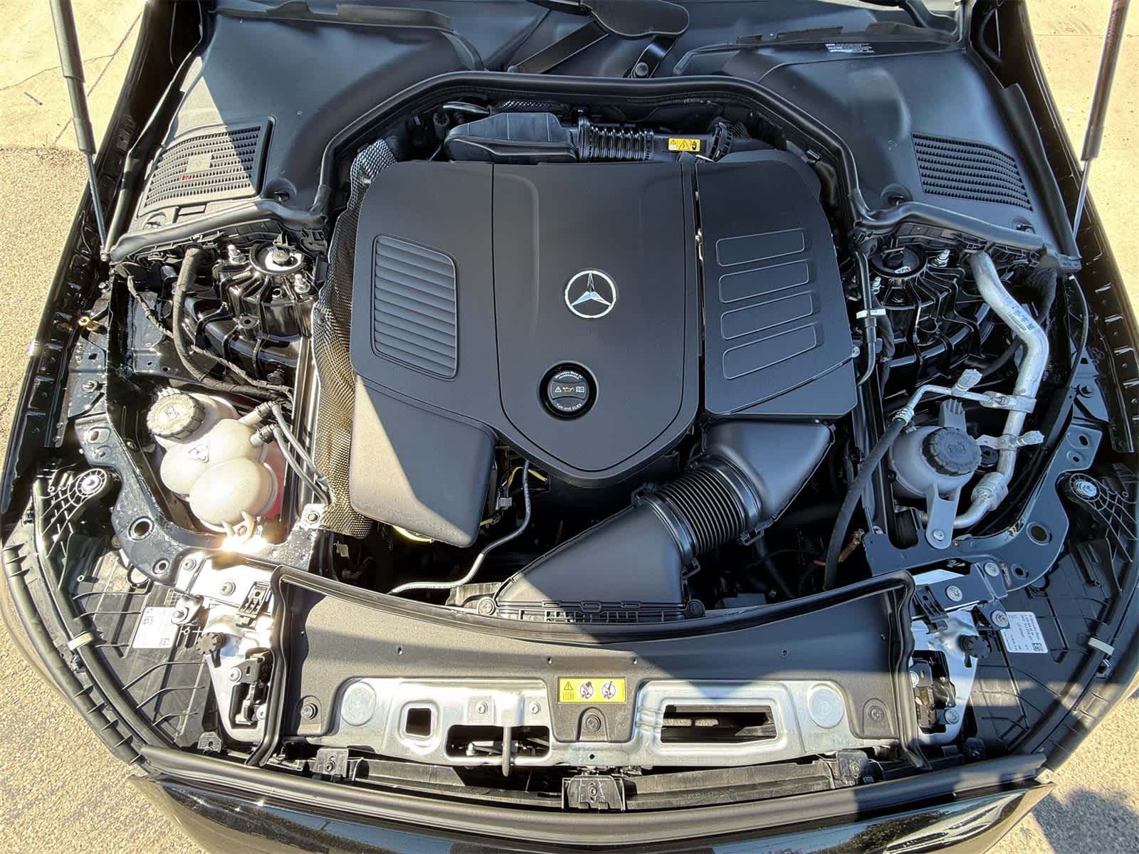 Thumbnail: 2025 Mercedes-Benz C-Class - 12