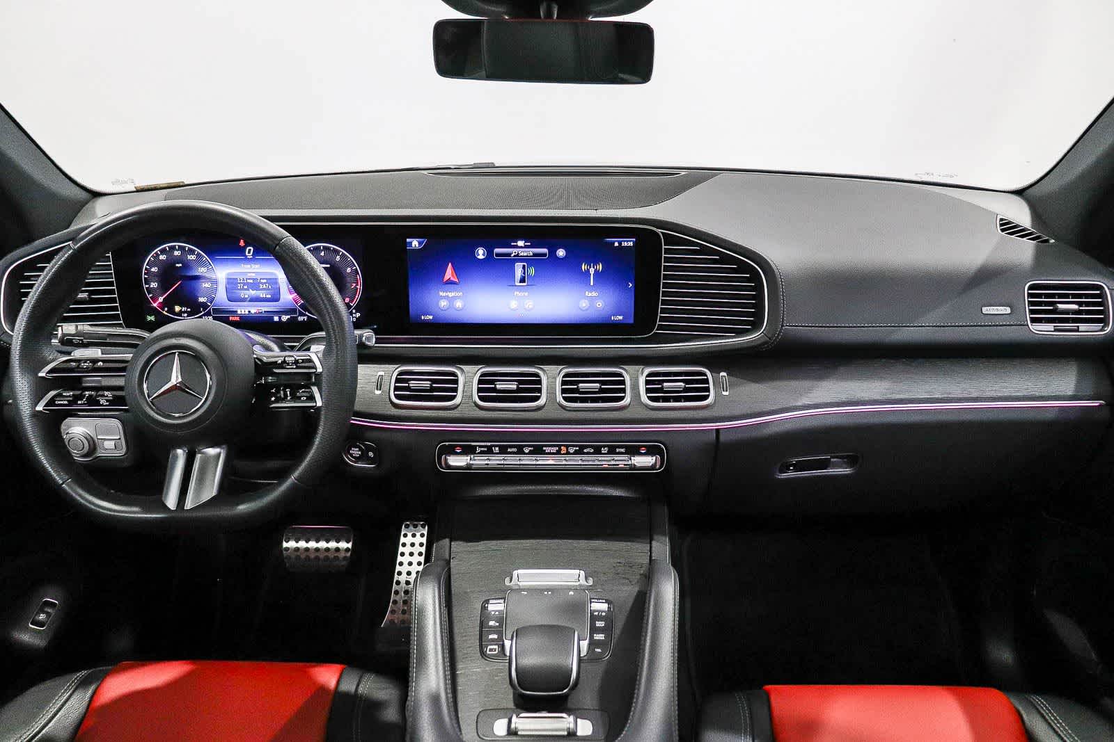 Thumbnail: 2026 Mercedes-Benz GLE - 13