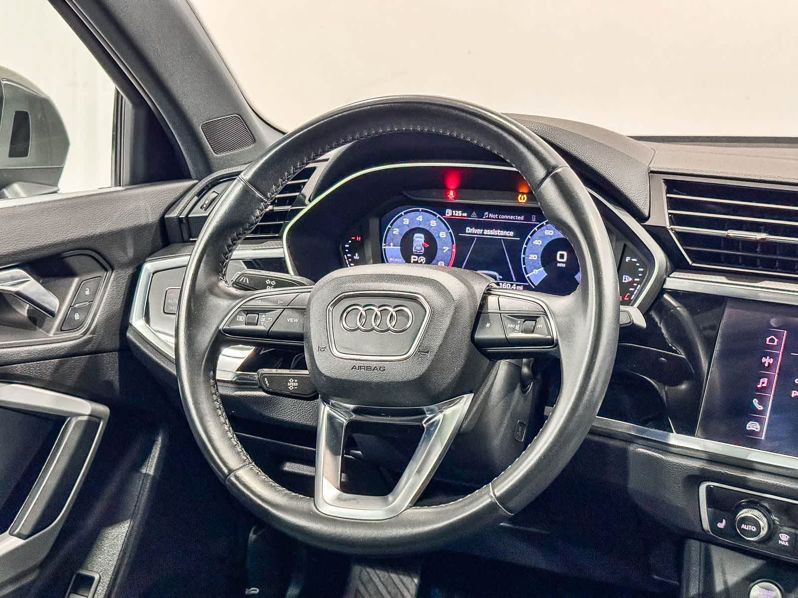 Thumbnail: 2019 Audi Q3 - 15