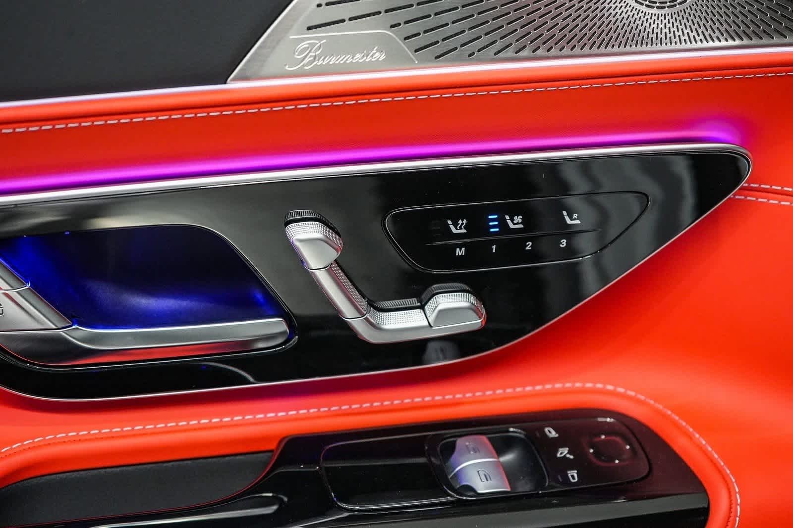 Thumbnail: 2025 Mercedes-Benz AMG GT - 36