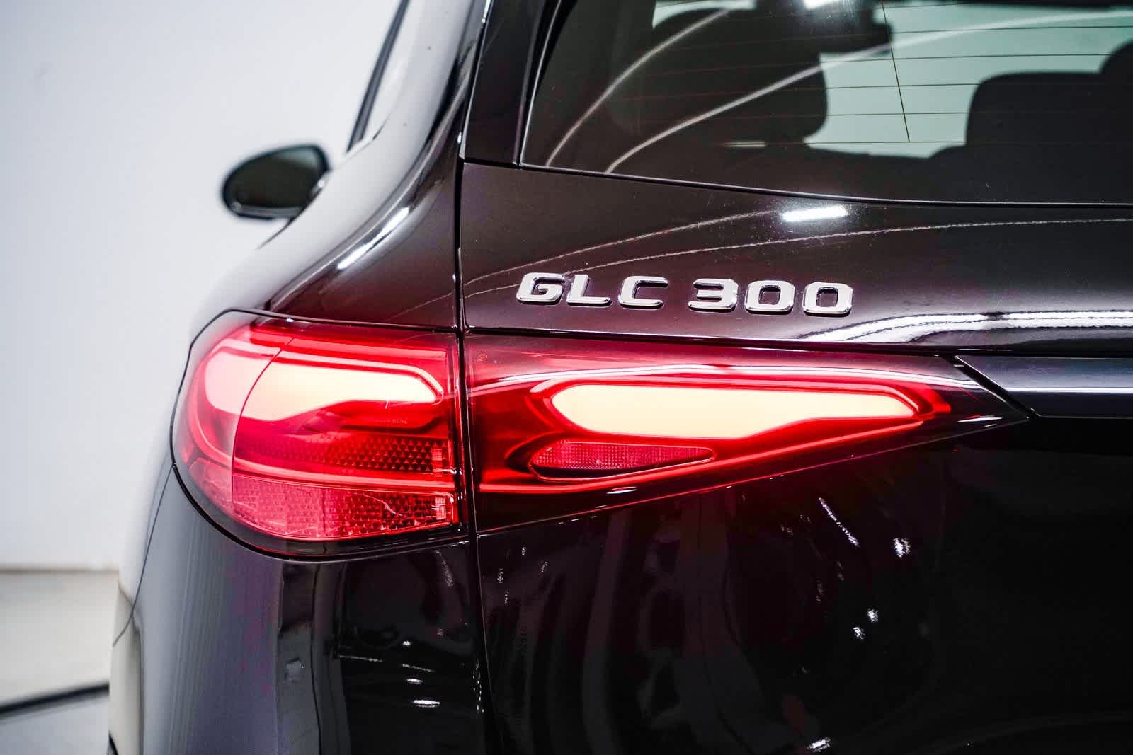 Thumbnail: 2025 Mercedes-Benz GLC - 9