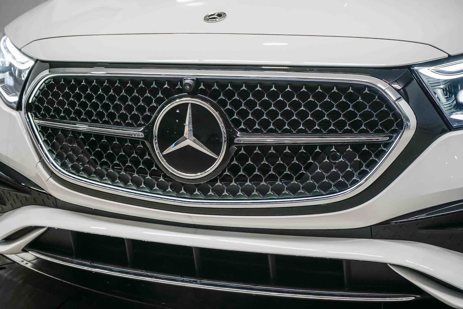 Thumbnail: 2026 Mercedes-Benz E-Class - 8