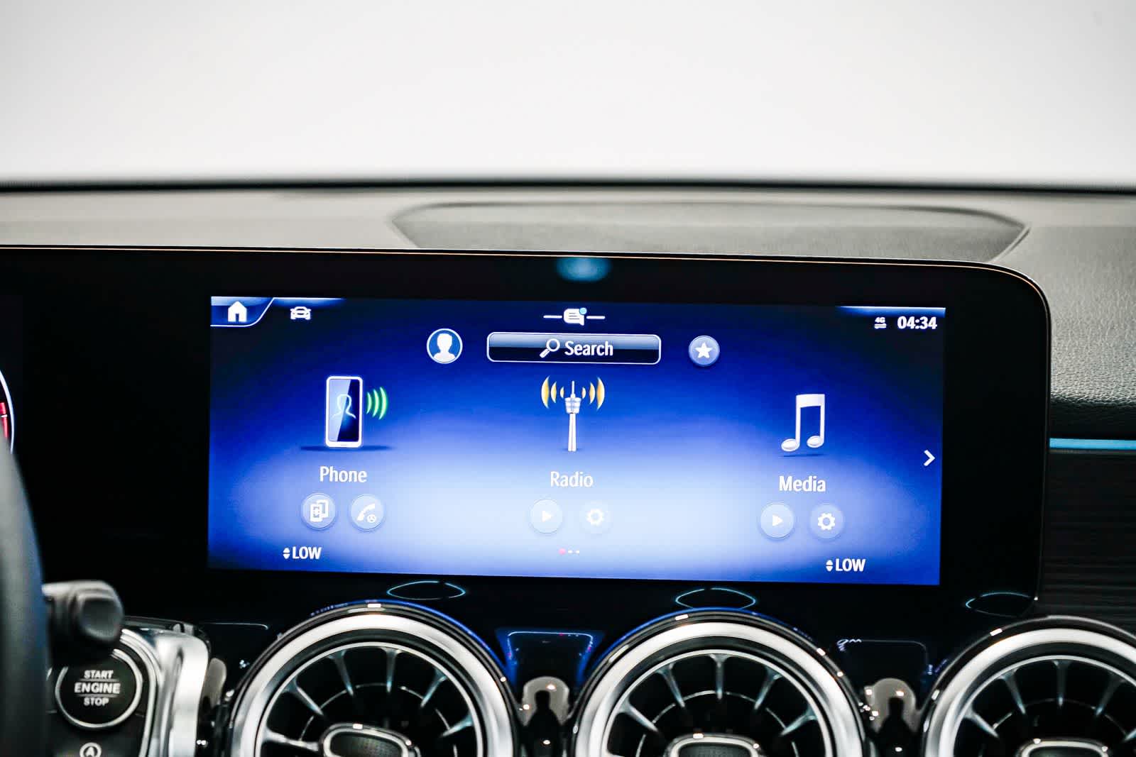 Thumbnail: 2026 Mercedes-Benz GLB - 14