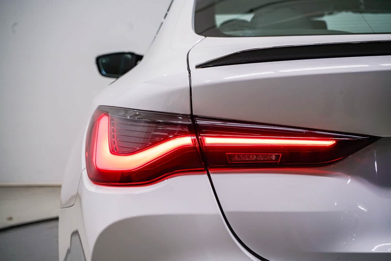 Thumbnail: 2024 BMW M4 - 9