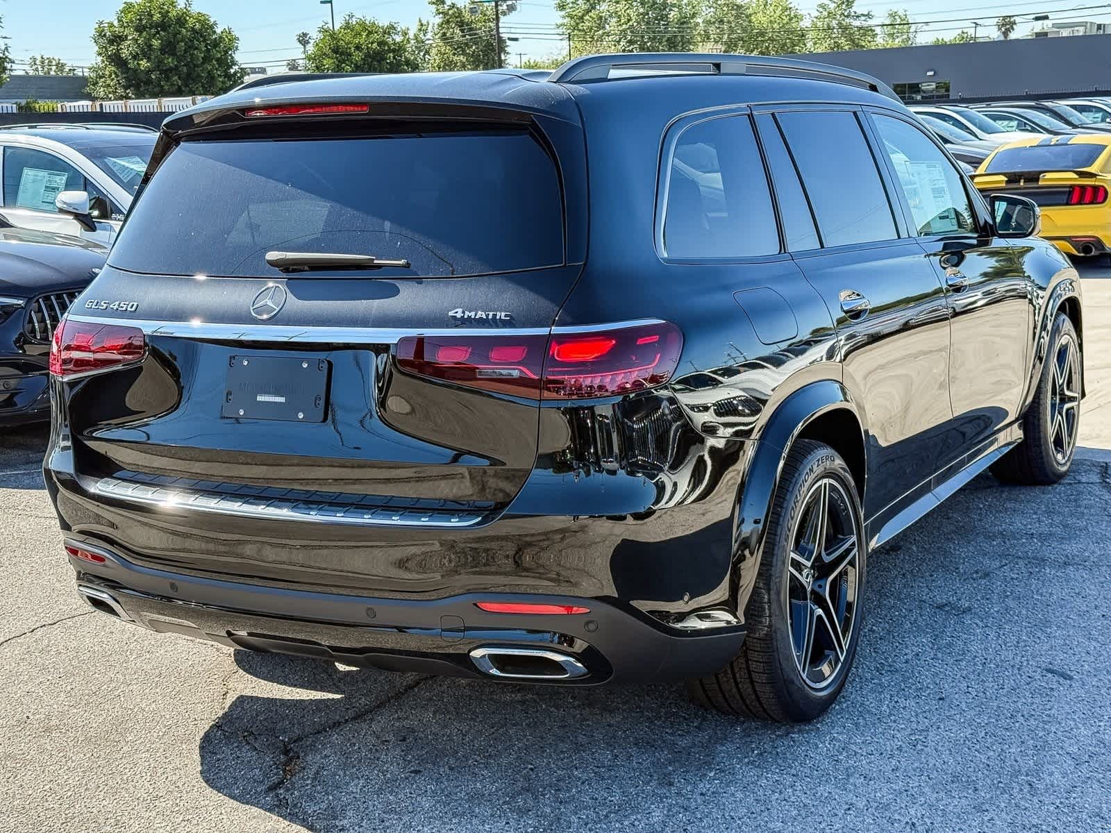 Thumbnail: 2025 Mercedes-Benz GLS - 4