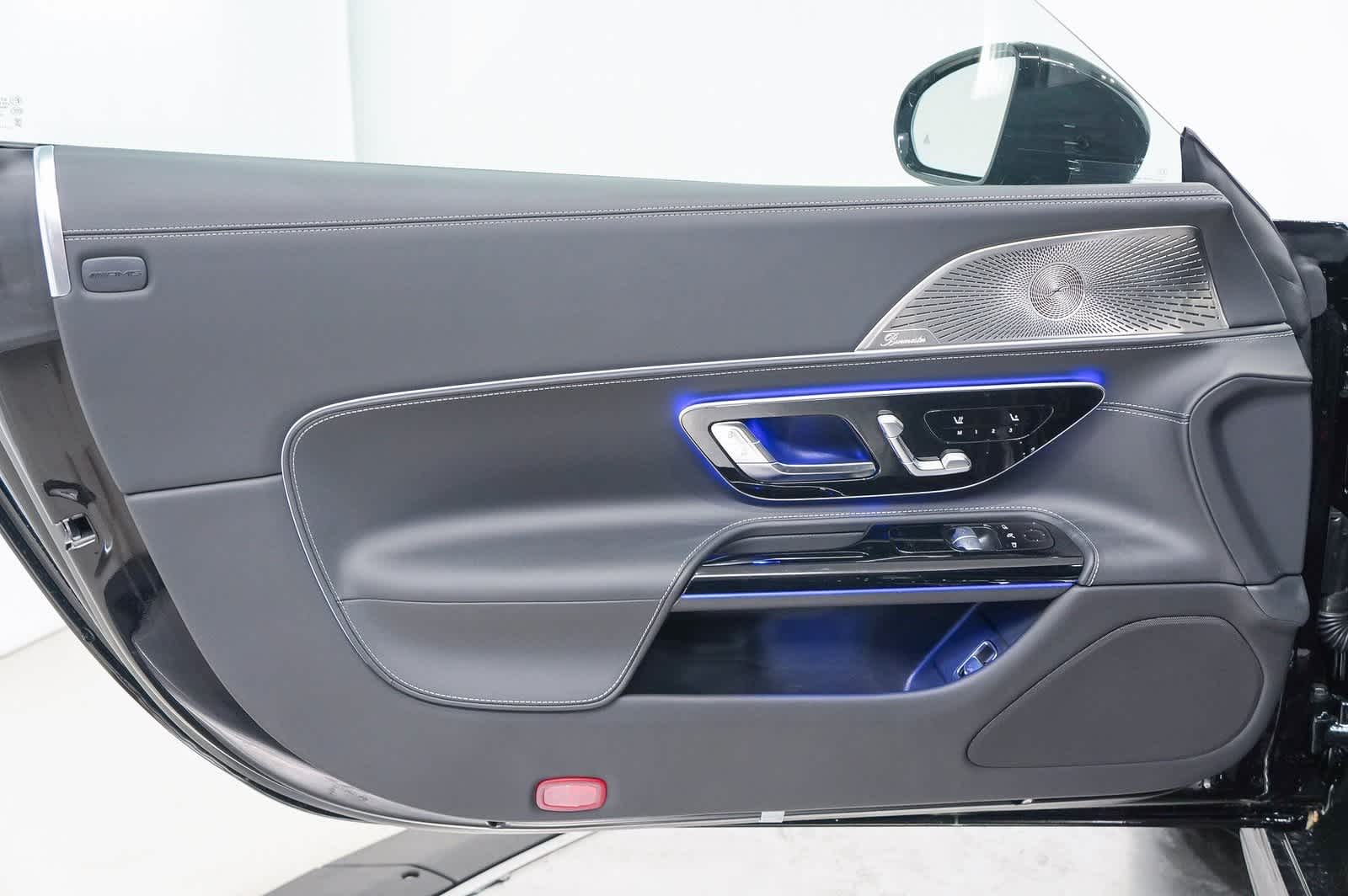 Thumbnail: 2025 Mercedes-Benz AMG GT - 23