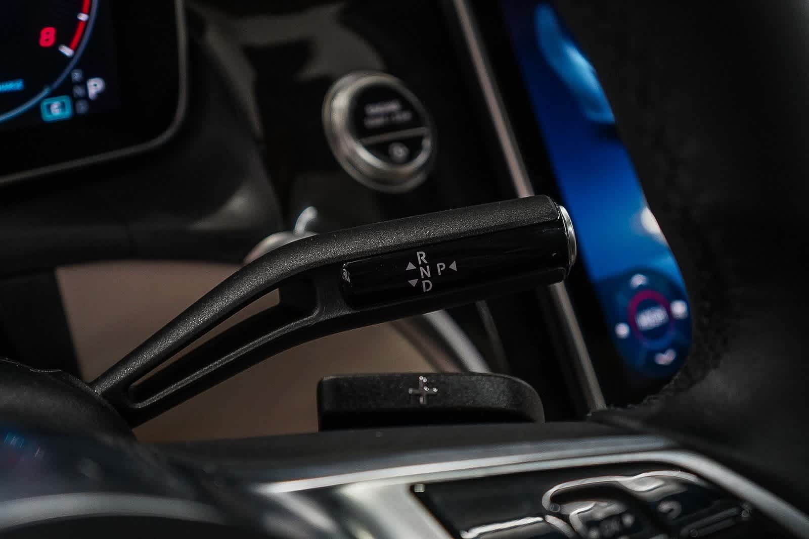 Thumbnail: 2025 Mercedes-Benz GLC - 22