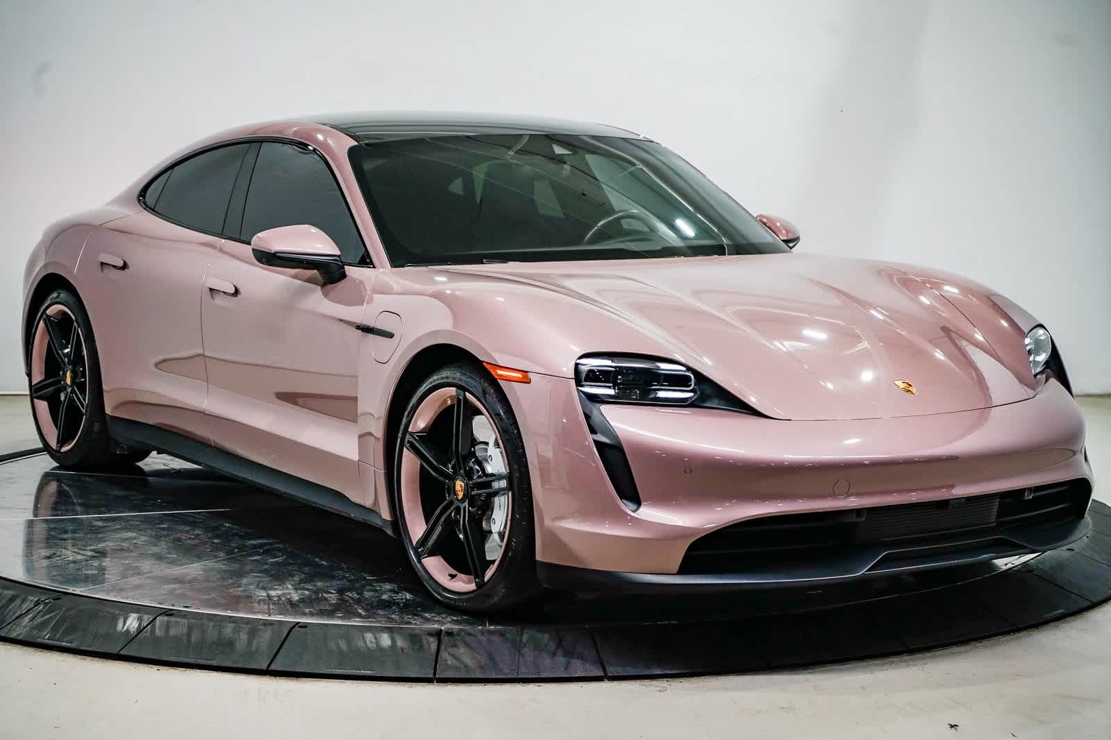 Thumbnail: 2023 Porsche Taycan - 5