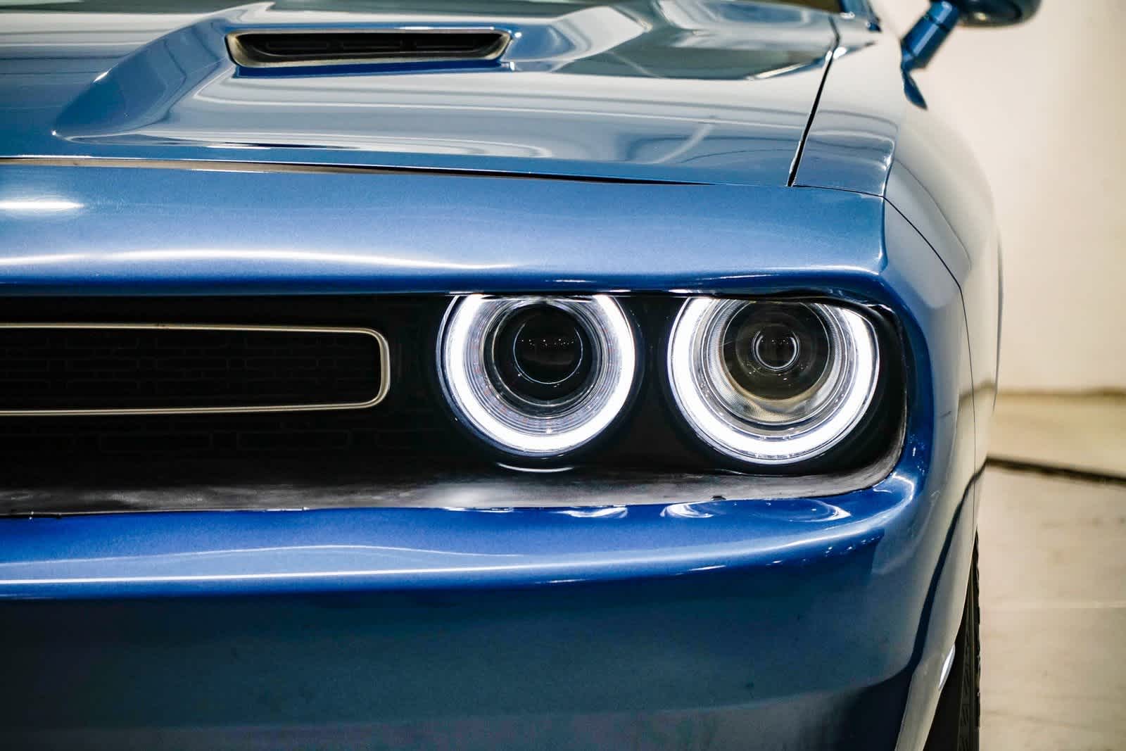 2022 Dodge Challenger SXT 7