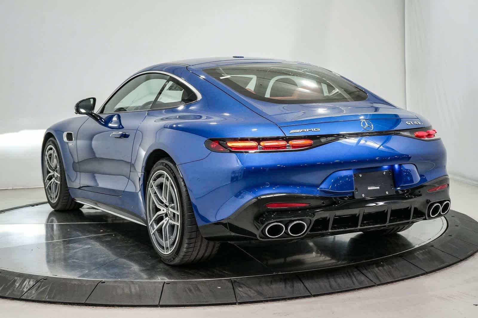 Thumbnail: 2025 Mercedes-Benz AMG GT - 2