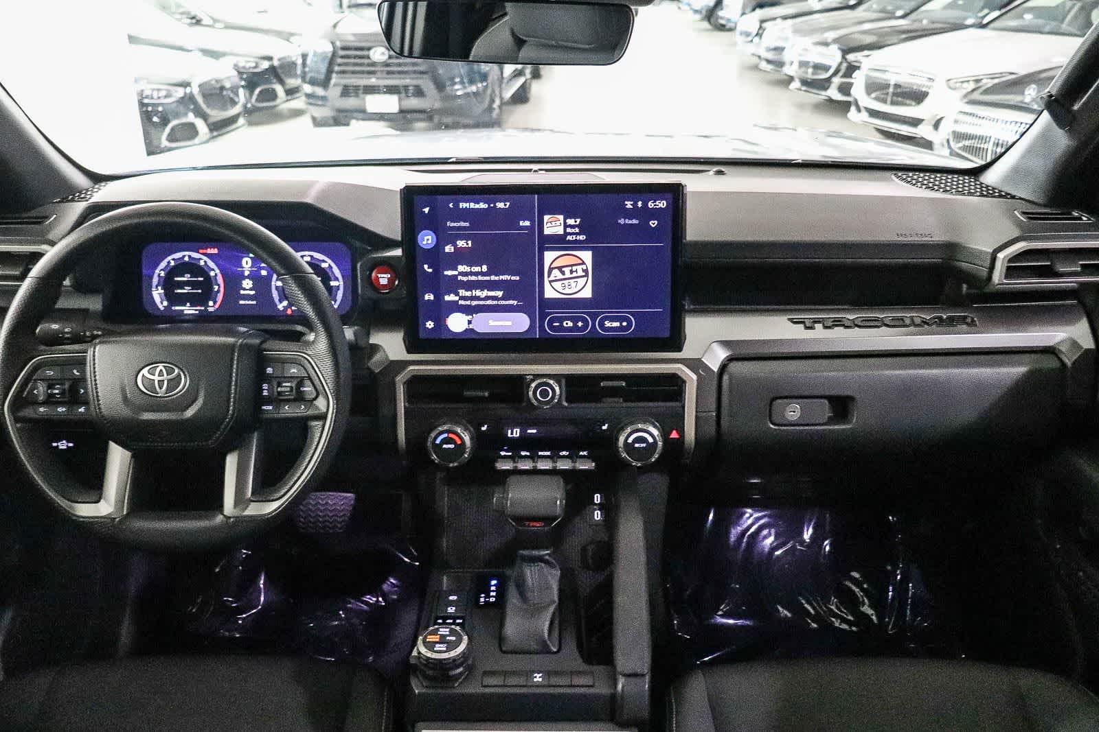 Thumbnail: 2024 Toyota Tacoma - 10