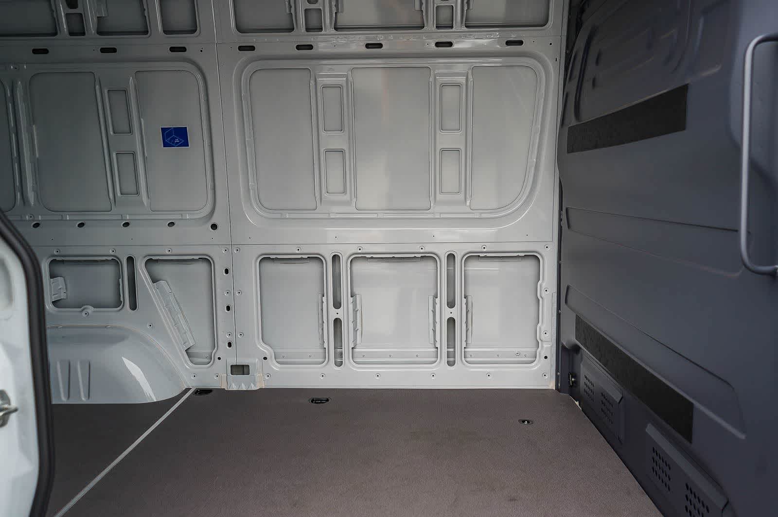 Thumbnail: 2026 Mercedes-Benz Sprinter - 16