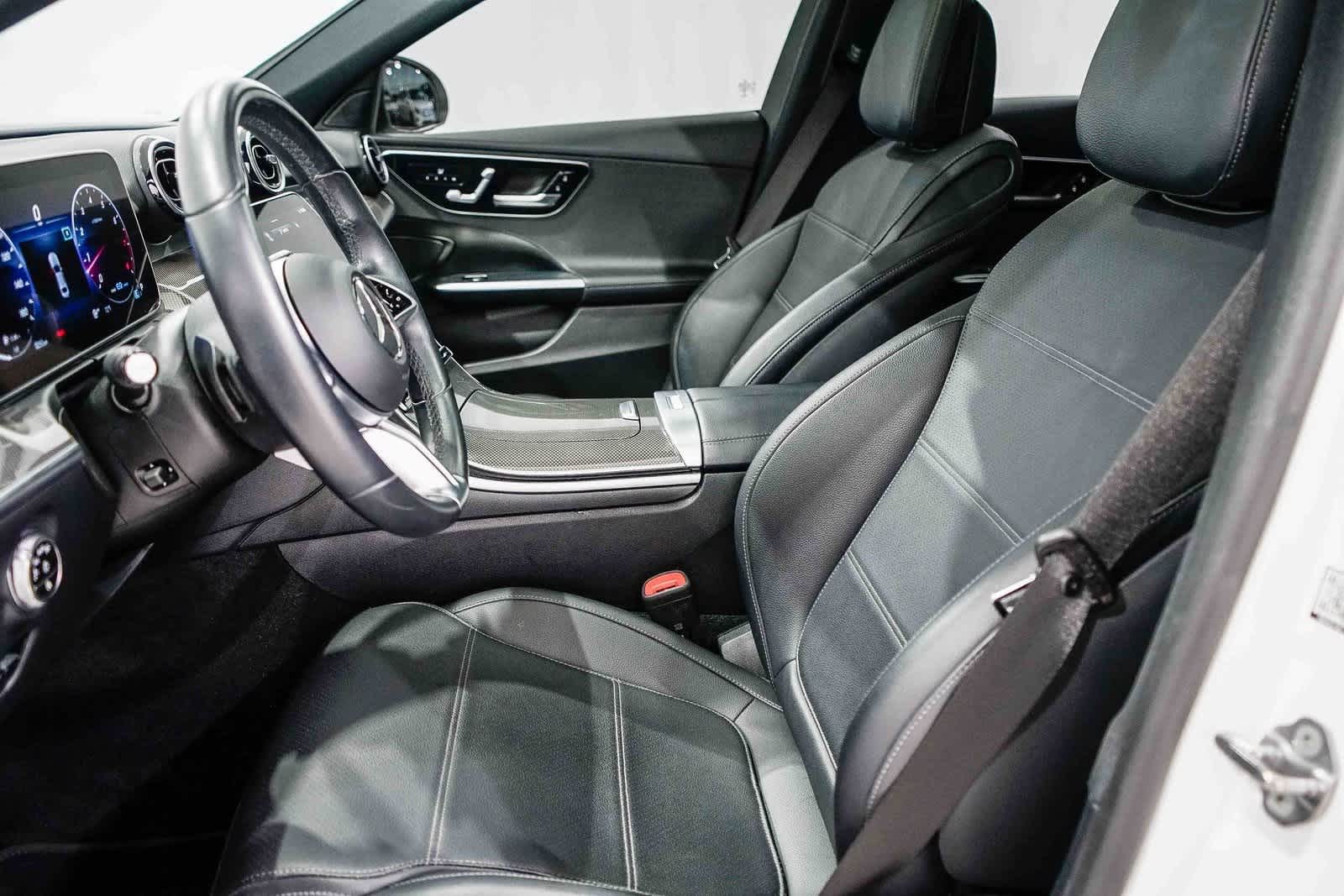 Thumbnail: 2022 Mercedes-Benz C-Class - 17