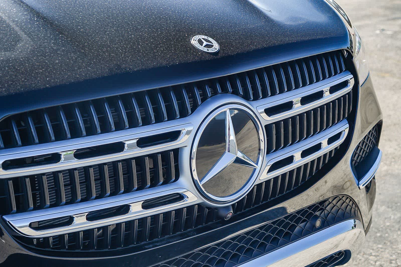 Thumbnail: 2026 Mercedes-Benz GLE - 9