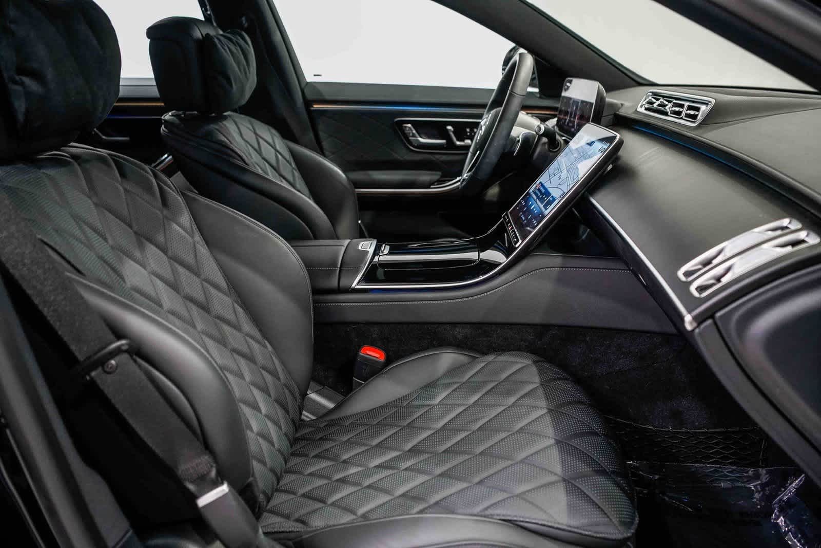 Thumbnail: 2025 Mercedes-Benz S-Class - 16