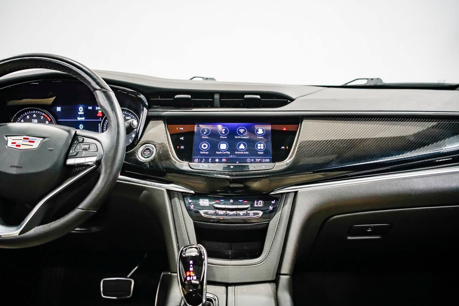 Thumbnail: 2021 Cadillac XT6 - 13