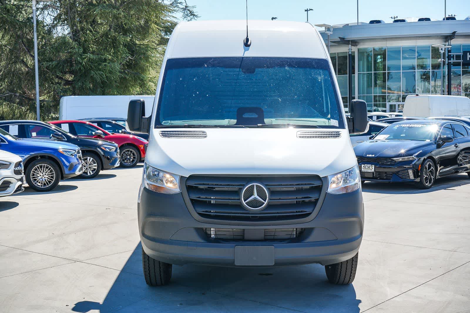 Thumbnail: 2026 Mercedes-Benz Sprinter - 2