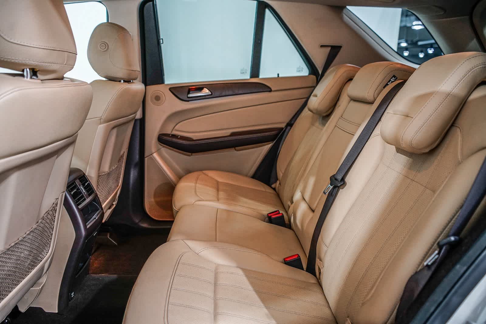 Thumbnail: 2017 Mercedes-Benz GLE - 18