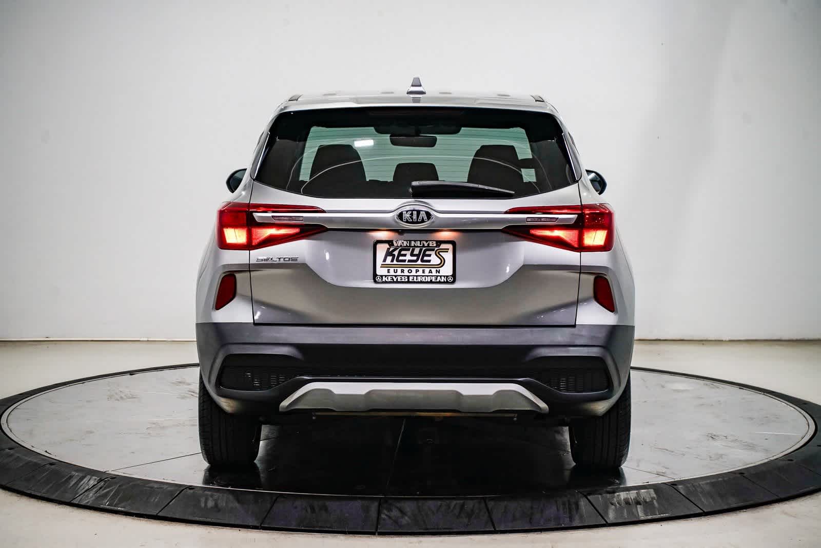 2021 Kia Seltos LX 3