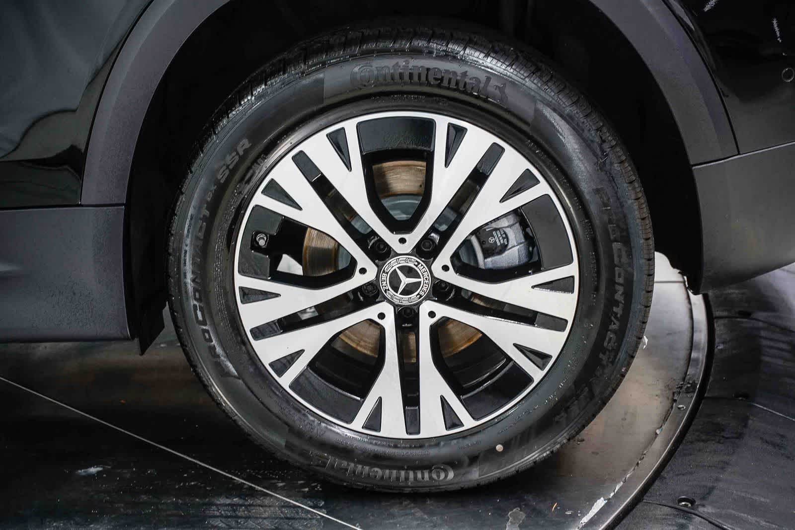 Thumbnail: 2026 Mercedes-Benz GLB - 10