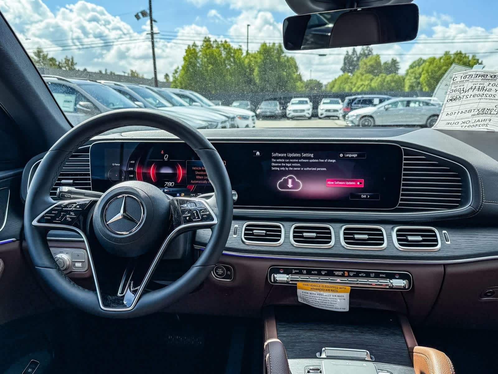 Thumbnail: 2026 Mercedes-Benz GLE - 14