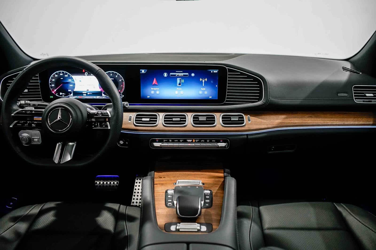 Thumbnail: 2025 Mercedes-Benz GLS - 12