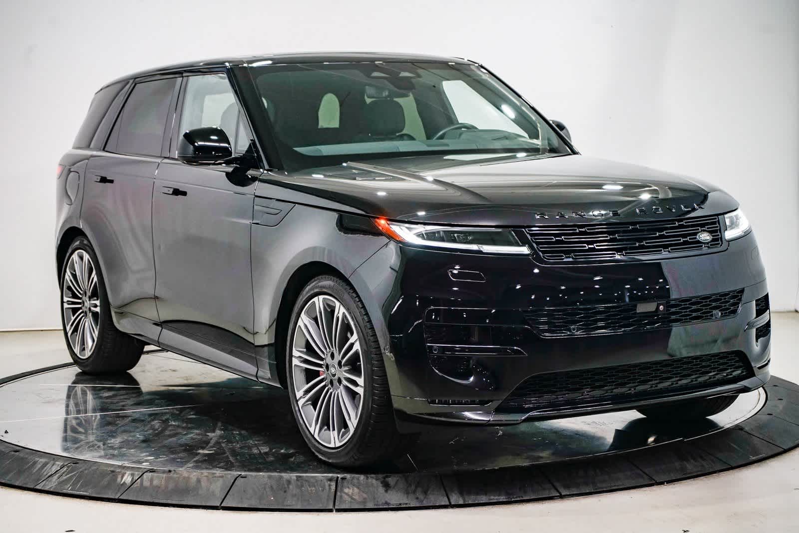 Thumbnail: 2024 Land Rover Range Rover Sport - 5