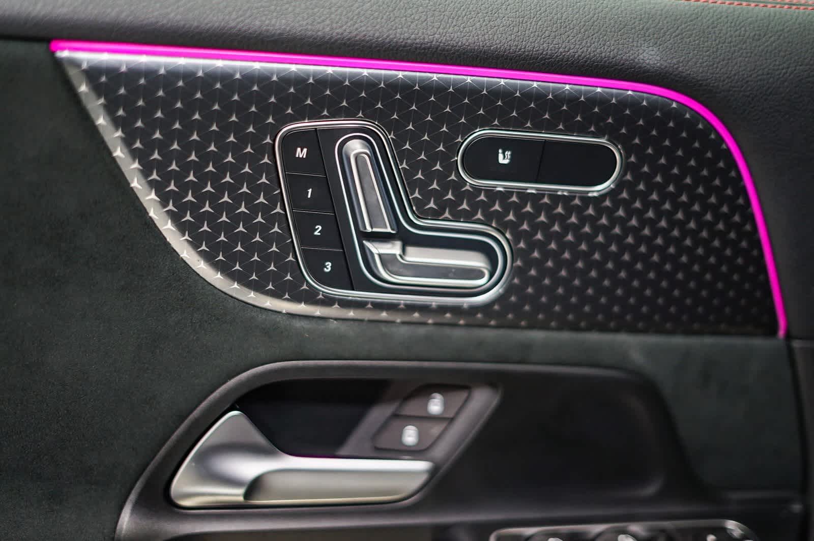 Thumbnail: 2025 Mercedes-Benz GLA - 20