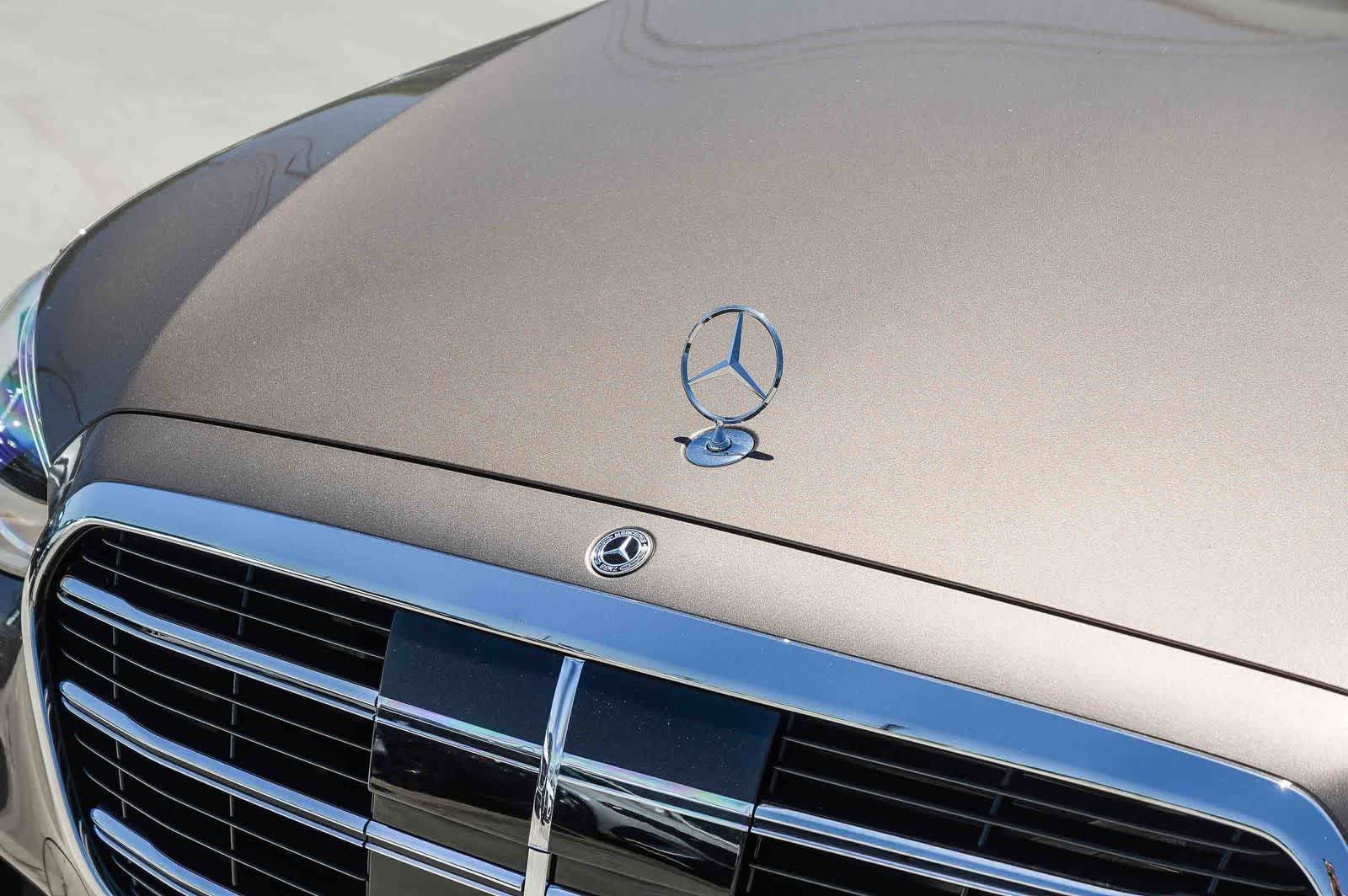 Thumbnail: 2026 Mercedes-Benz S-Class - 9