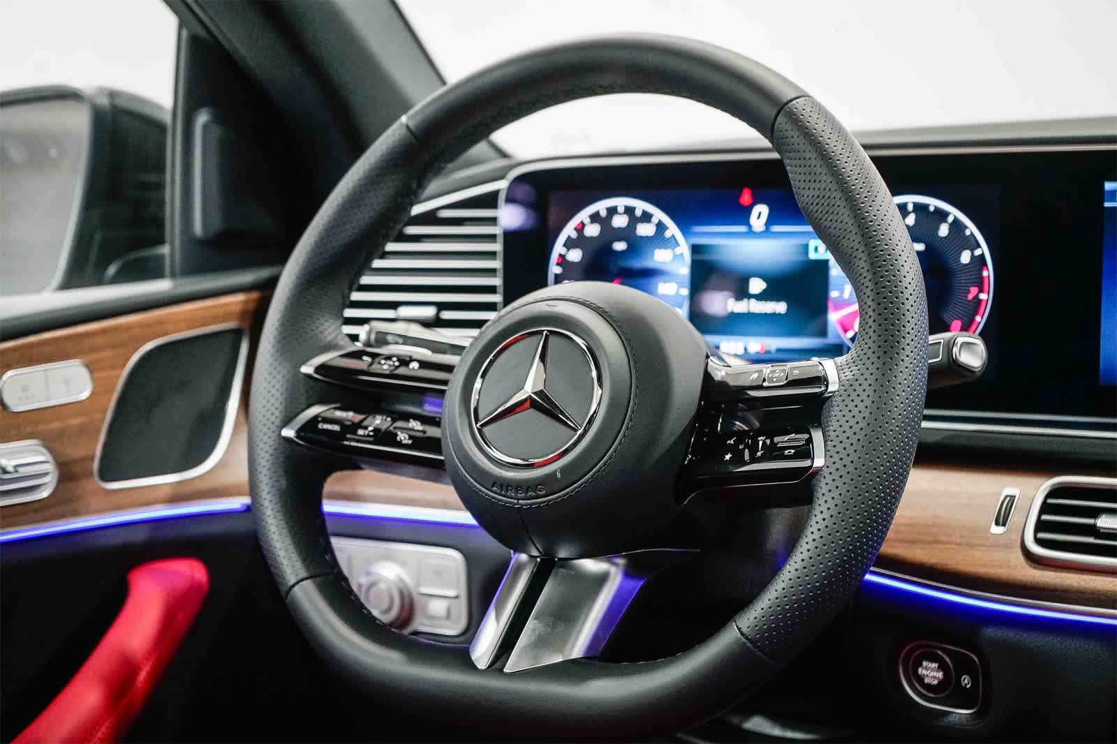 Thumbnail: 2026 Mercedes-Benz GLE - 15