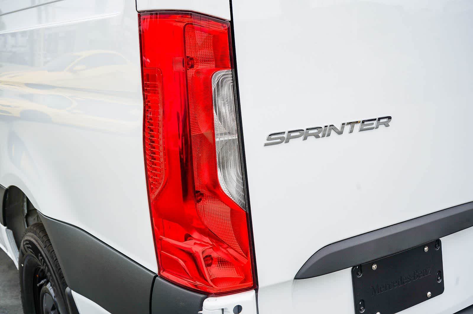 Thumbnail: 2026 Mercedes-Benz Sprinter - 7