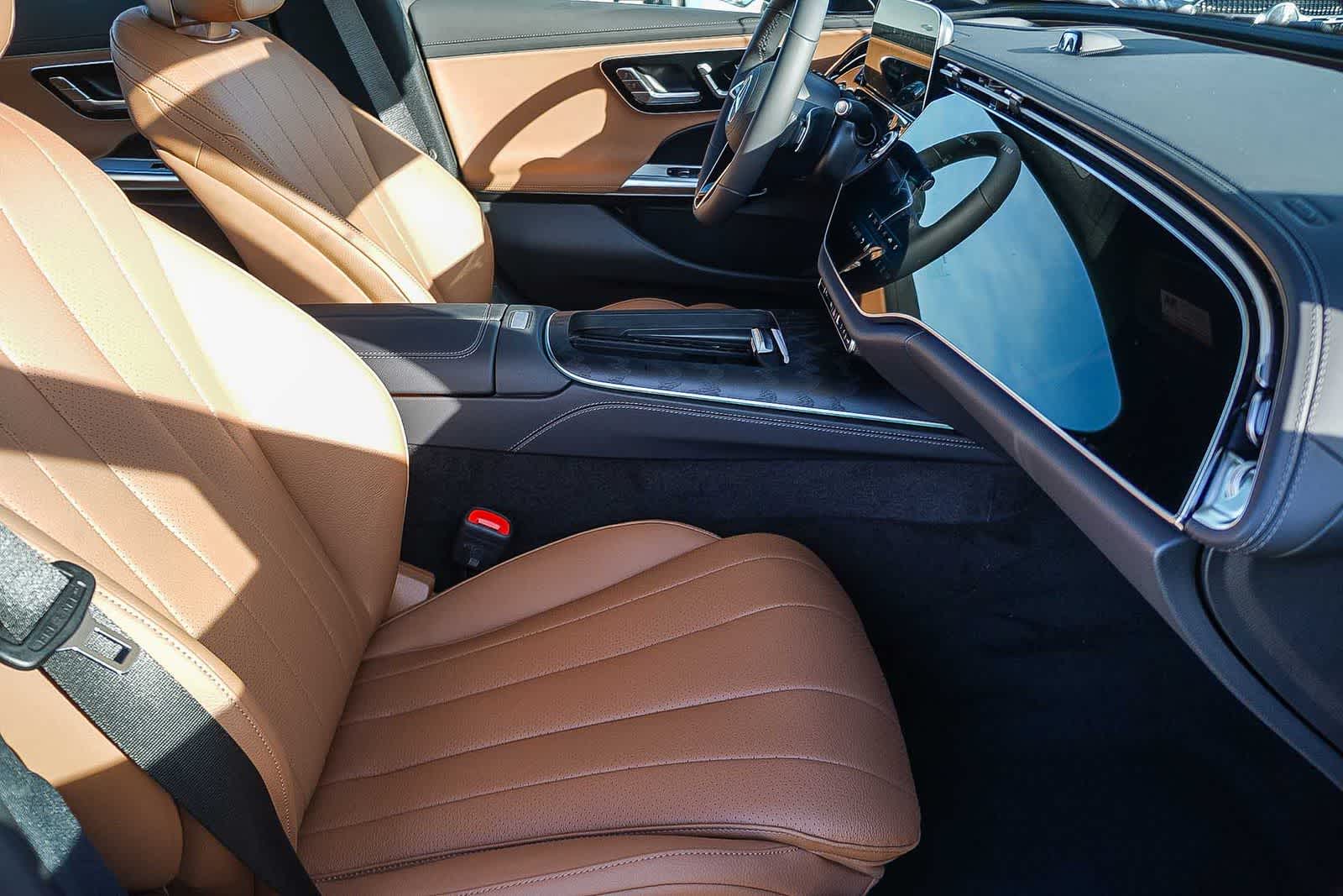 Thumbnail: 2026 Mercedes-Benz E-Class - 20