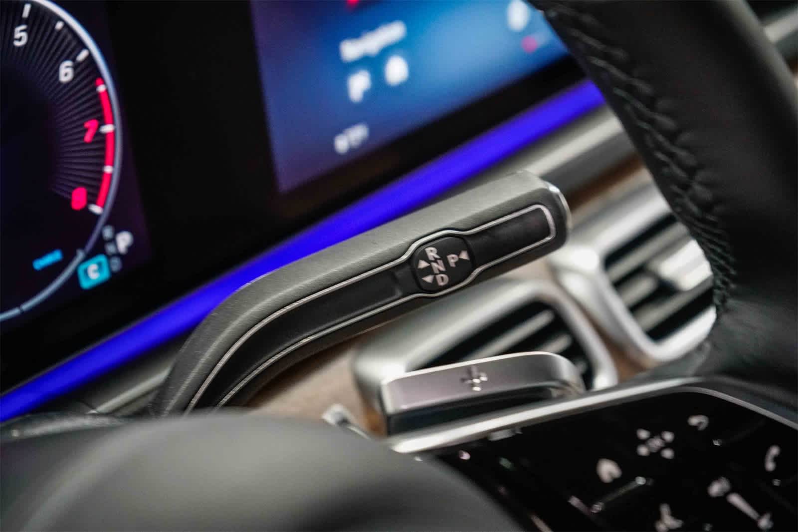 Thumbnail: 2026 Mercedes-Benz GLE - 23