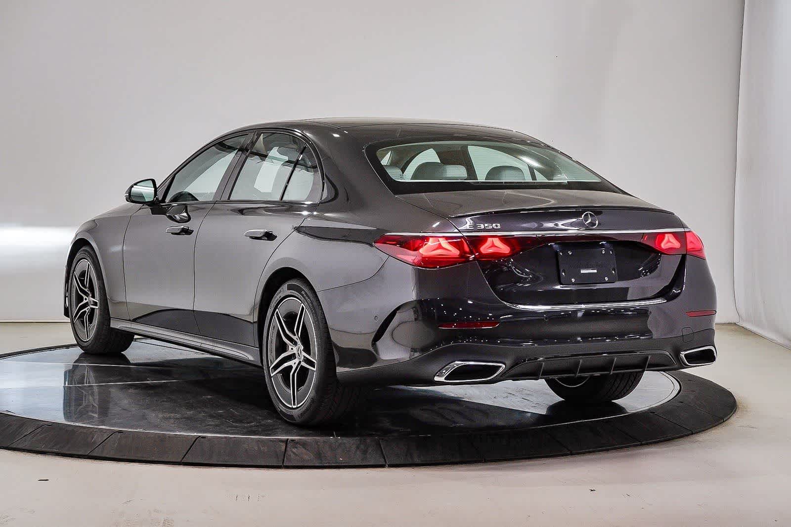 Thumbnail: 2026 Mercedes-Benz E-Class - 2