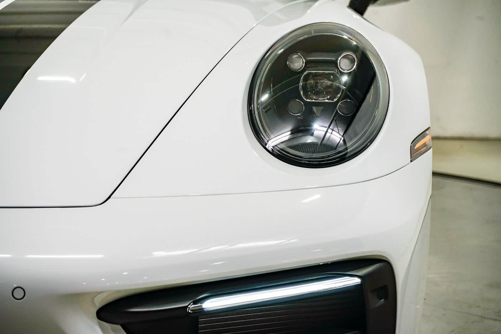 Thumbnail: 2022 Porsche 911 - 7