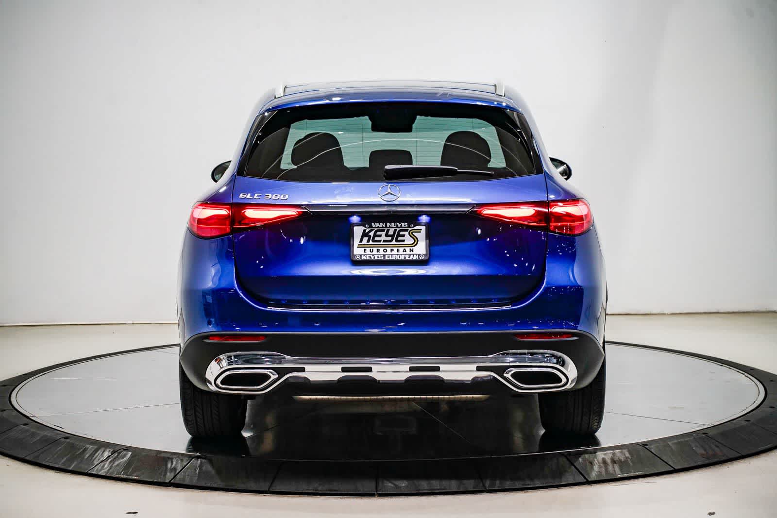Thumbnail: 2026 Mercedes-Benz GLC - 3