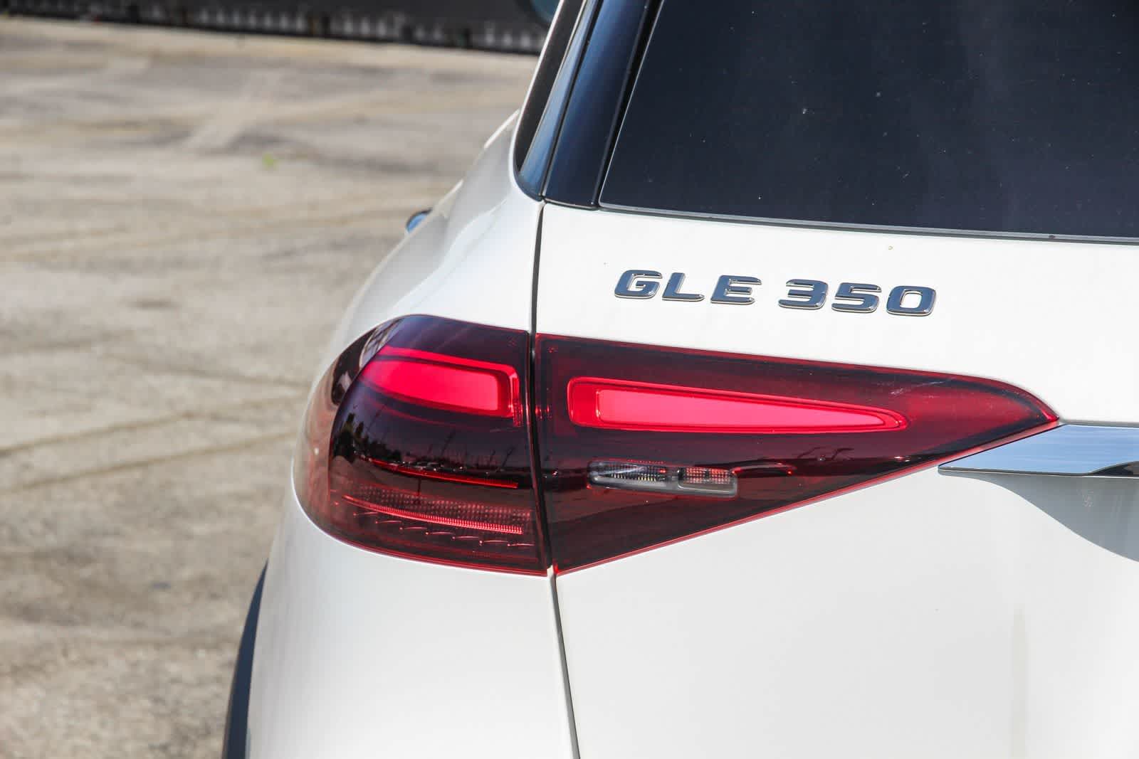 Thumbnail: 2026 Mercedes-Benz GLE - 7